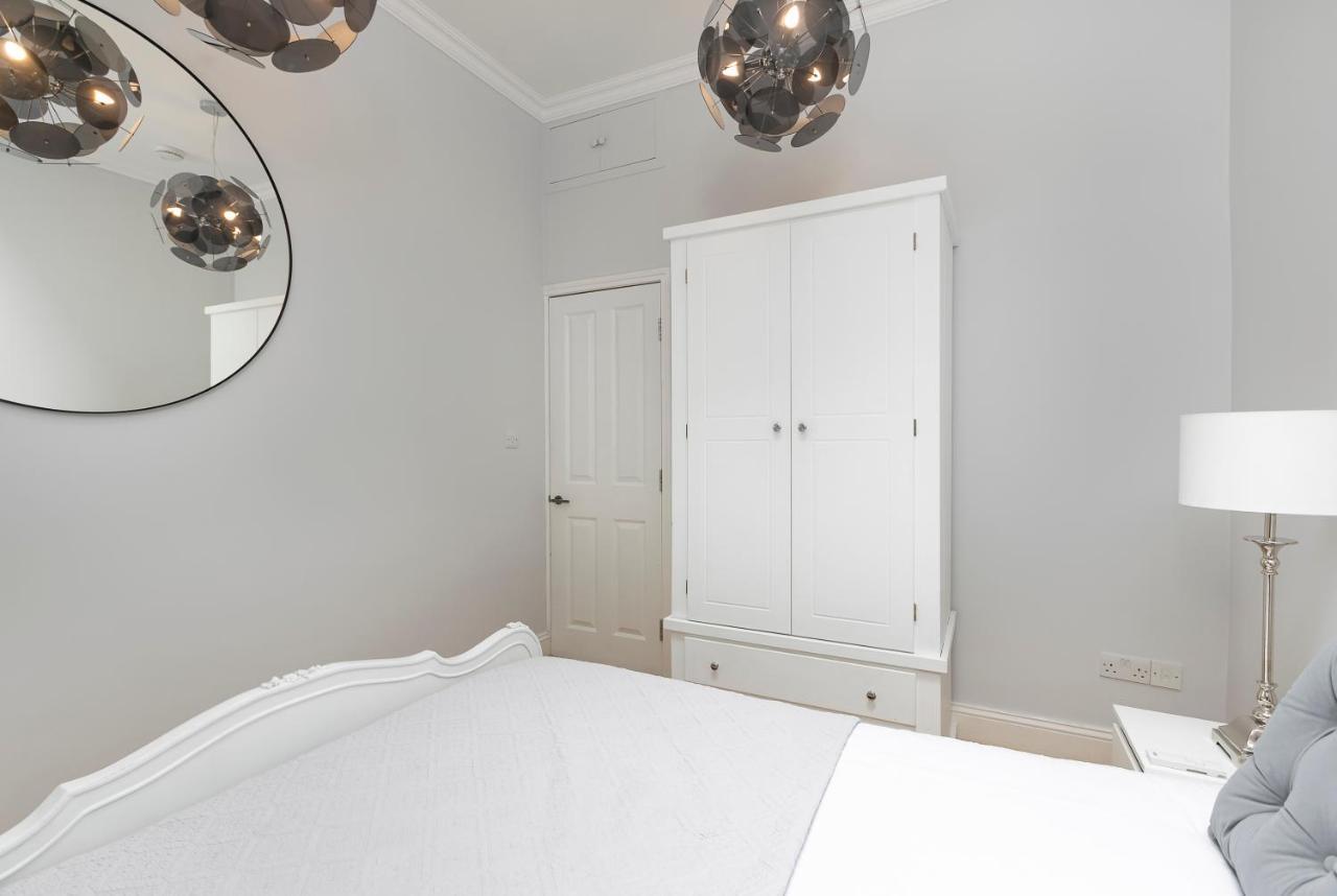 Penthousestays Notting Hill - Spacious 3 Bedroom King Bed Apartment - Near Portobello Road & Kensington High Street London Exterior foto